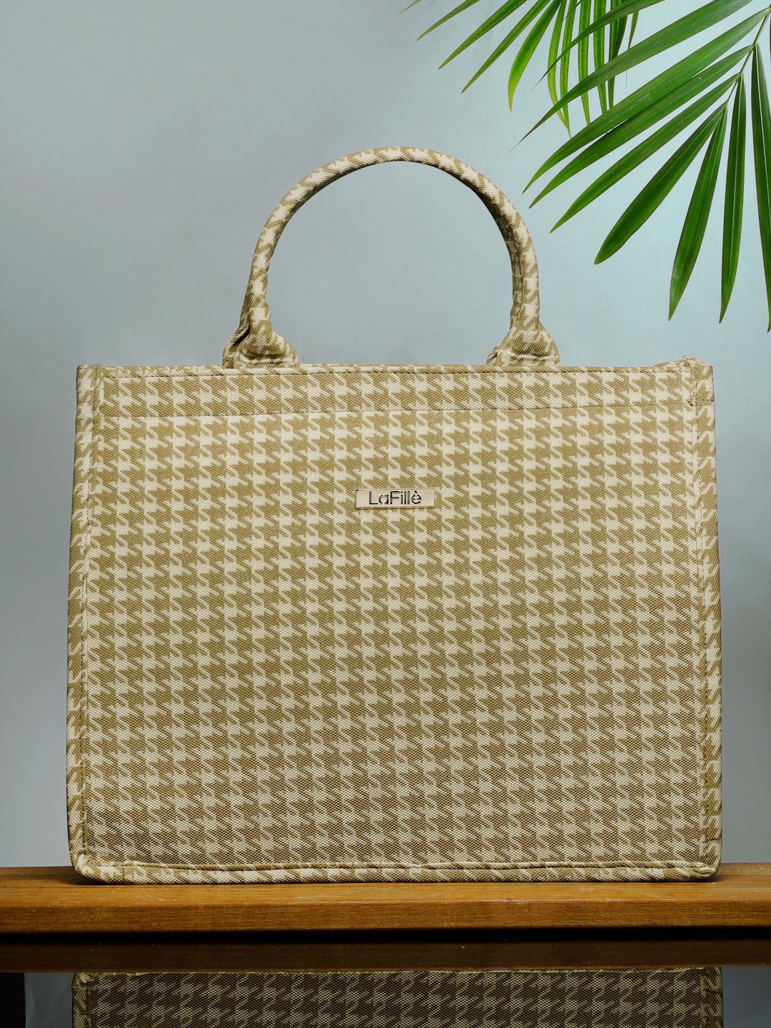 

LaFille Geometric Printed Oversized Handheld Bag, Cream