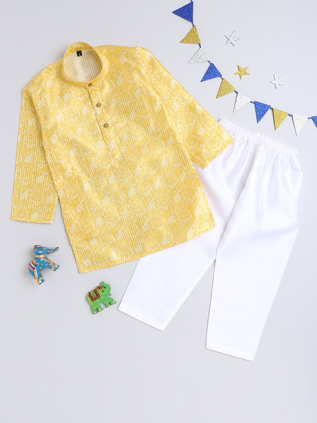 

Lil homies Boys Ethnic Motifs Printed Regular Sequinned Kurta With Pyjamas, Yellow