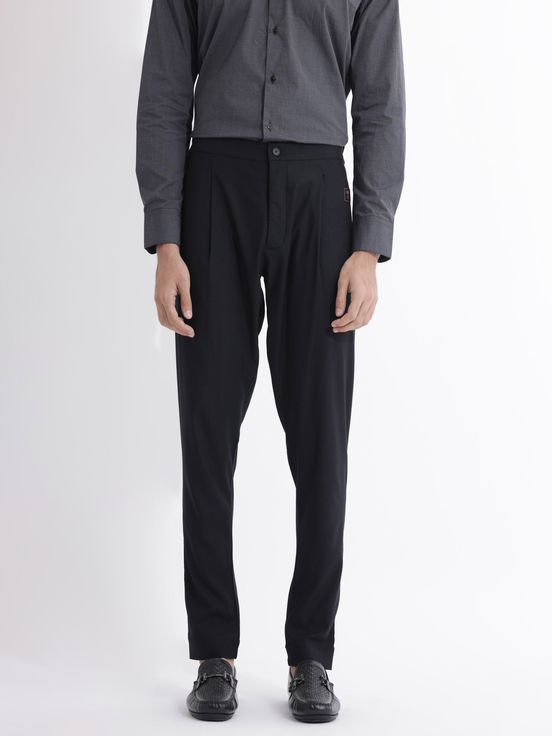 

RARE RABBIT Men Lasmos-P Slim Fit Front-Pleated Trousers, Black