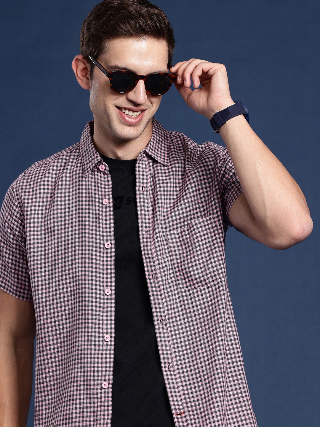 

Mast & Harbour Men Slim Fit Checked Casual Shirt, Pink