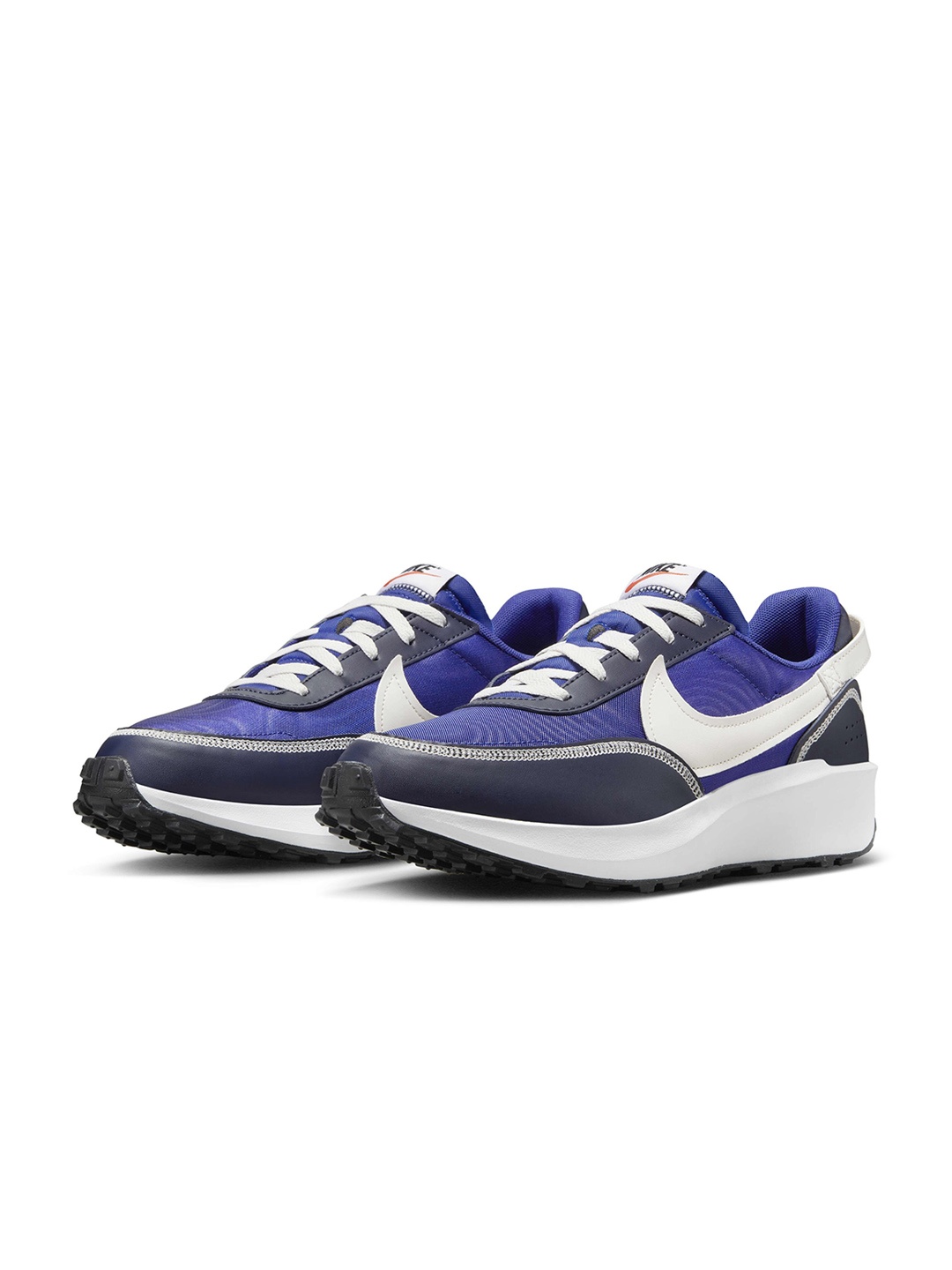 

Nike Men Waffle Debut SE Sneakers, Blue