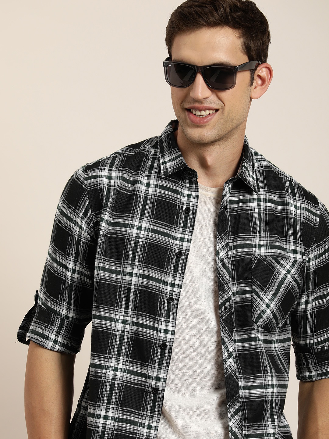 

HERE&NOW Men Slim Fit Checked Casual Shirt, Black