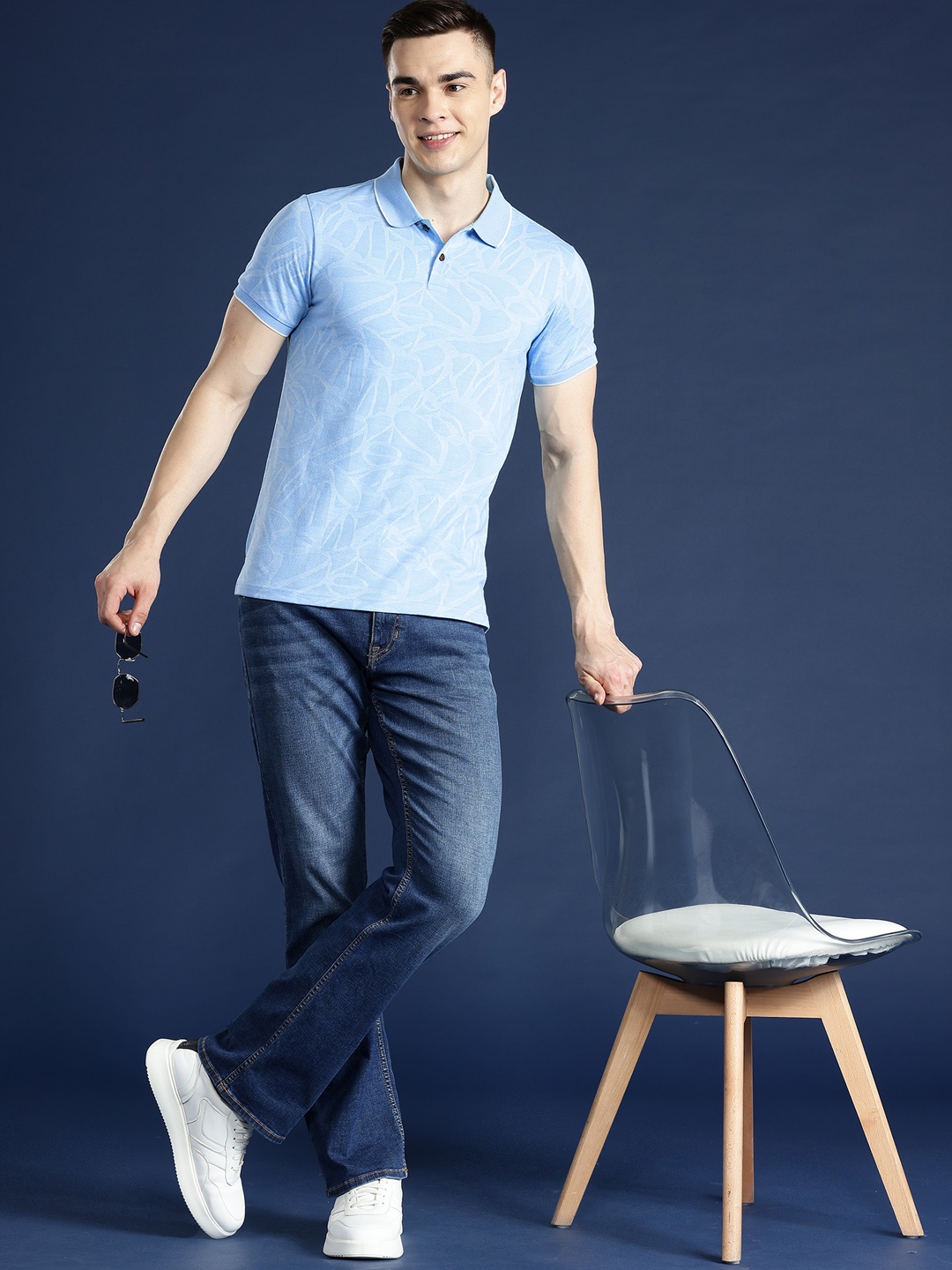

Mast & Harbour Men Abstract Polo Collar T-shirt, Turquoise blue