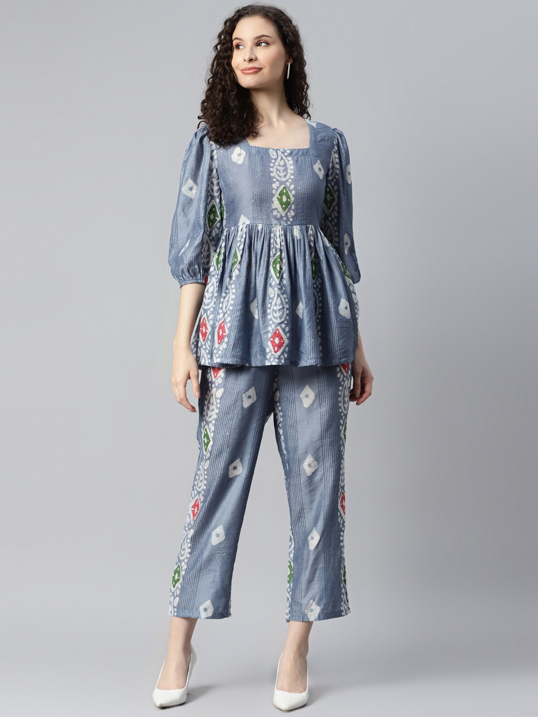 

DEEBACO Ethnic Motifs Printed Peplum Top With Trousers, Grey