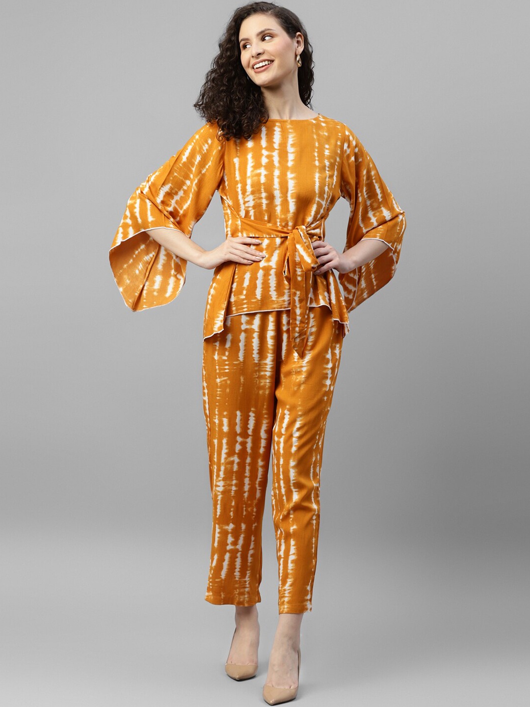 

DEEBACO Tie & Dye Dyed Boat-Neck Tie Up Top With Trouser, Mustard
