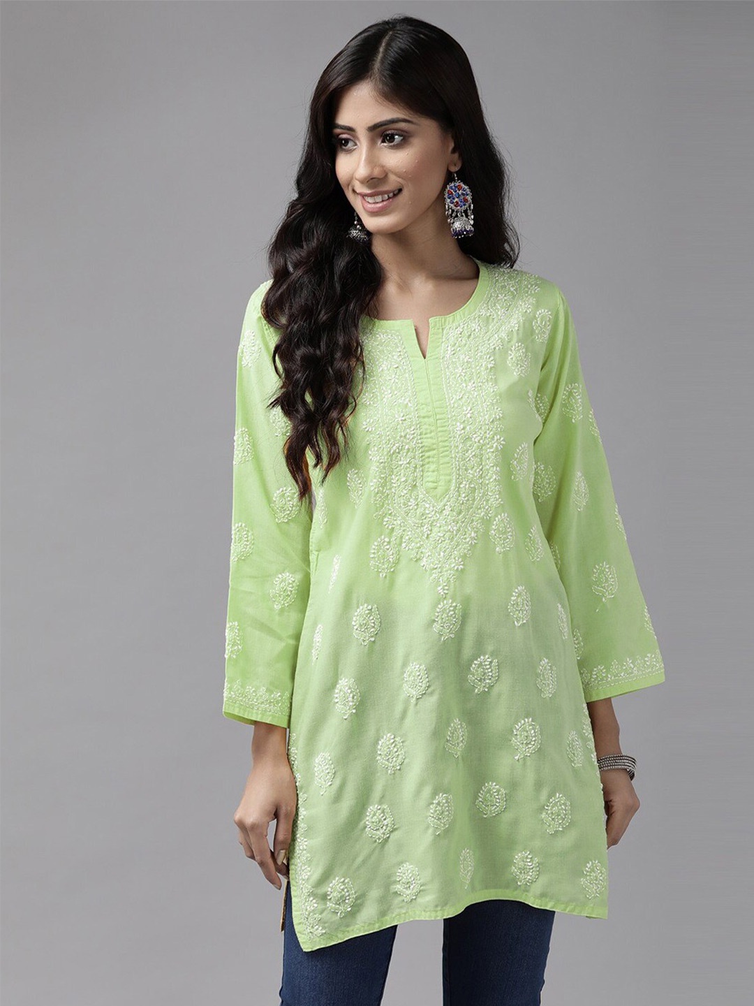 

ADA Ethnic Motifs Embroidered Lucknowi Chikankari Pure Cotton Straight Kurti, Lime green