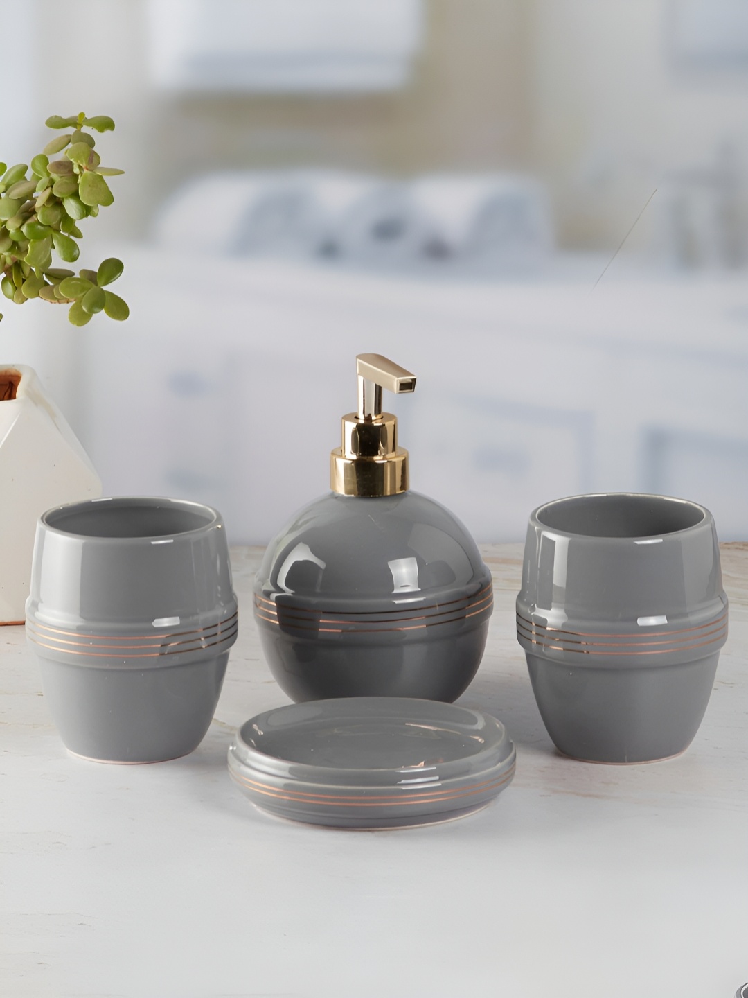 

Kookee Grey 4 Pieces Ceramic Bath Accessories Set