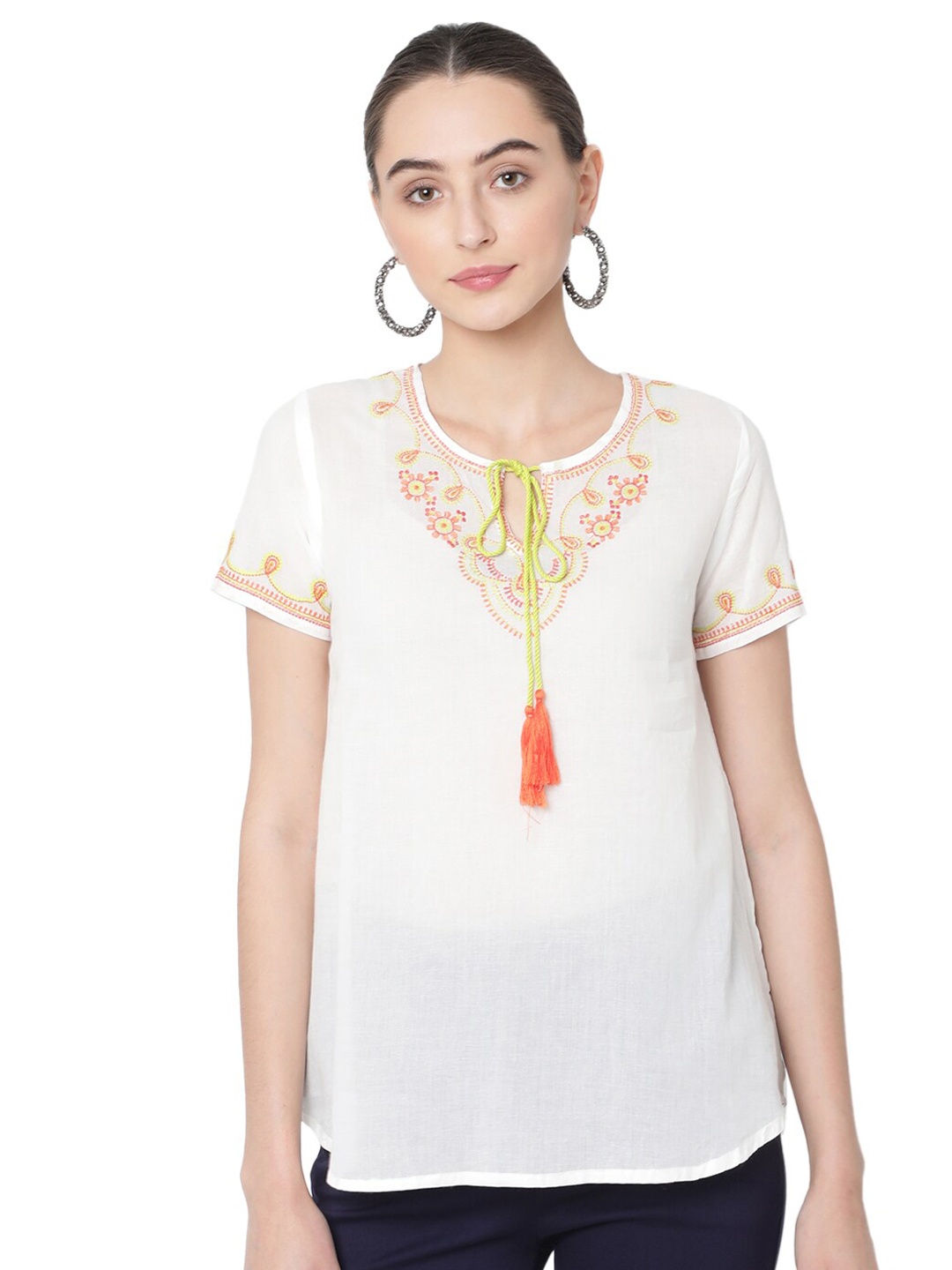 

SAVI Ethnic Motifs Embroidered Tie Up Neck Top, White