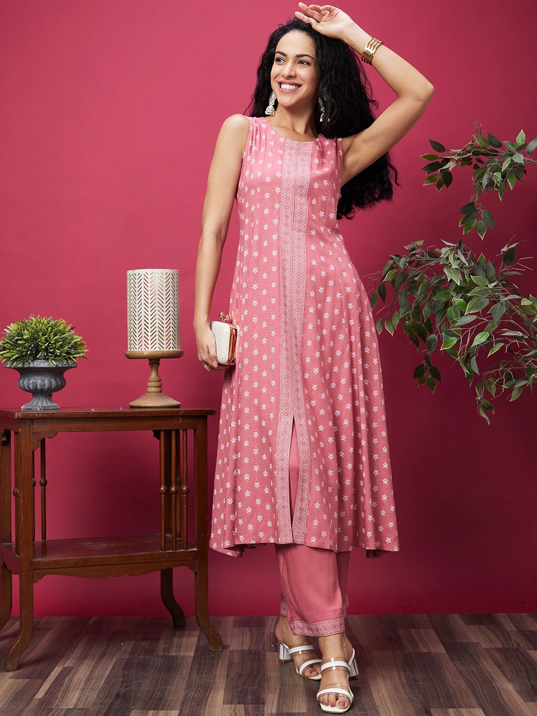 

Globus Ethnic Motifs Printed A Line Kurta & Trouser Set, Pink