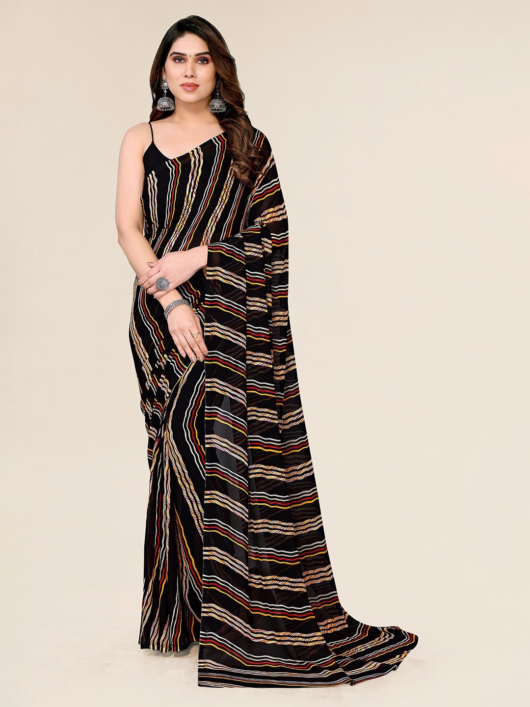 

ANAND SAREES Leheriya Printed Saree, Black