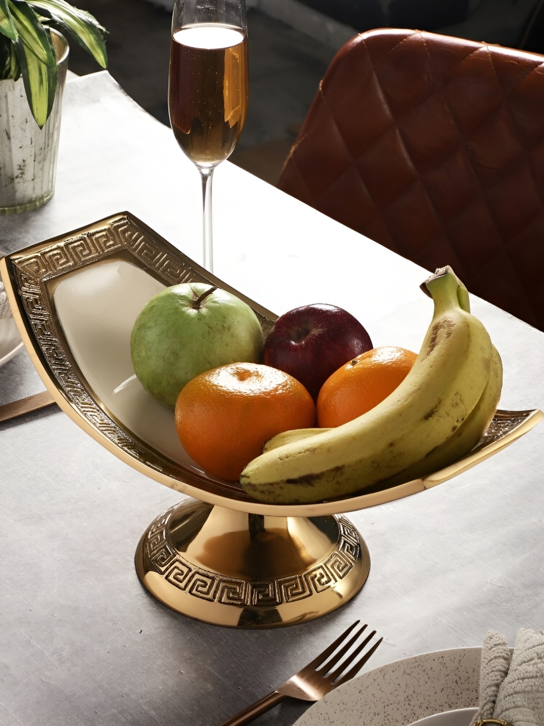 

Decor de Maison White & Gold-Toned Textured Metal Versace Design Food Platter