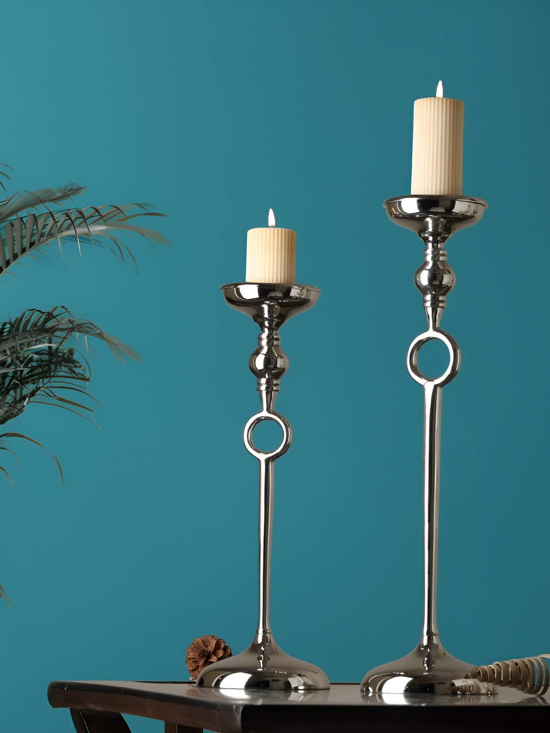

Decor de Maison Silver Toned 2 Pieces Textured Metal Candle Holder