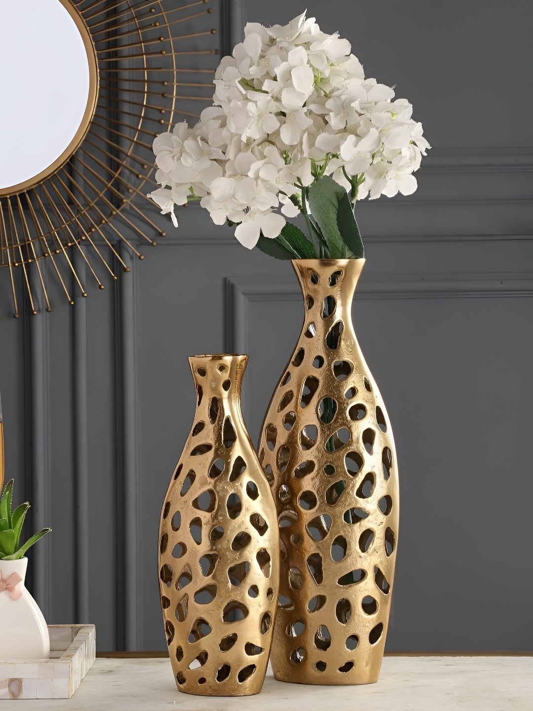 

Decor de Maison Gold Toned 2 Pieces Textured Metal Vase