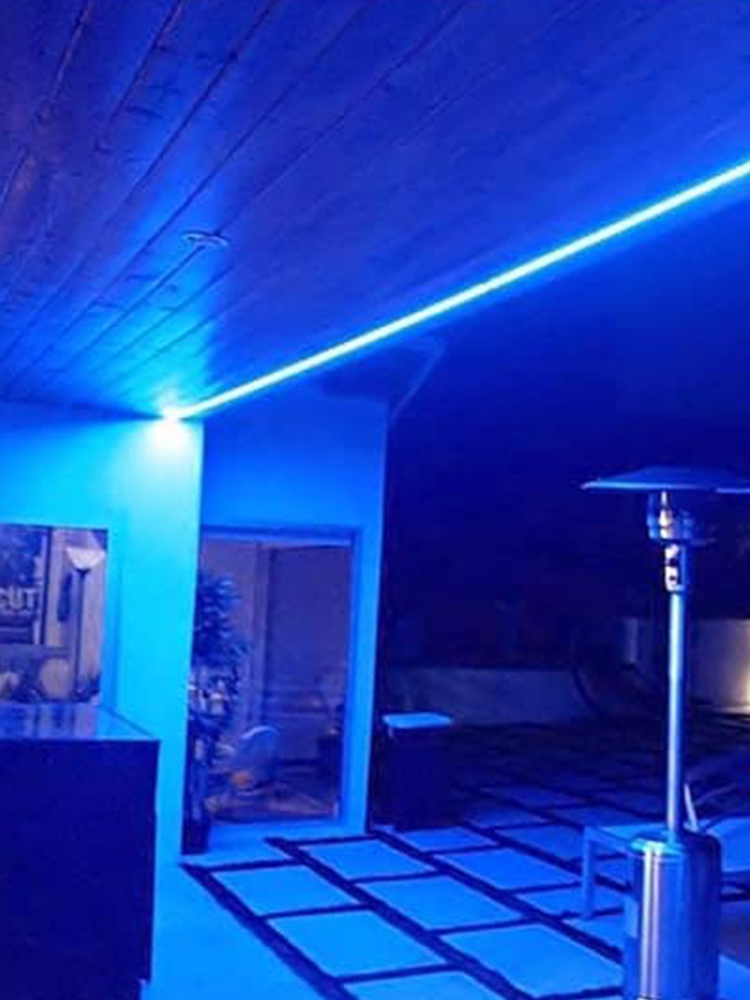 

Gesto Blue LED Waterproof String Lights