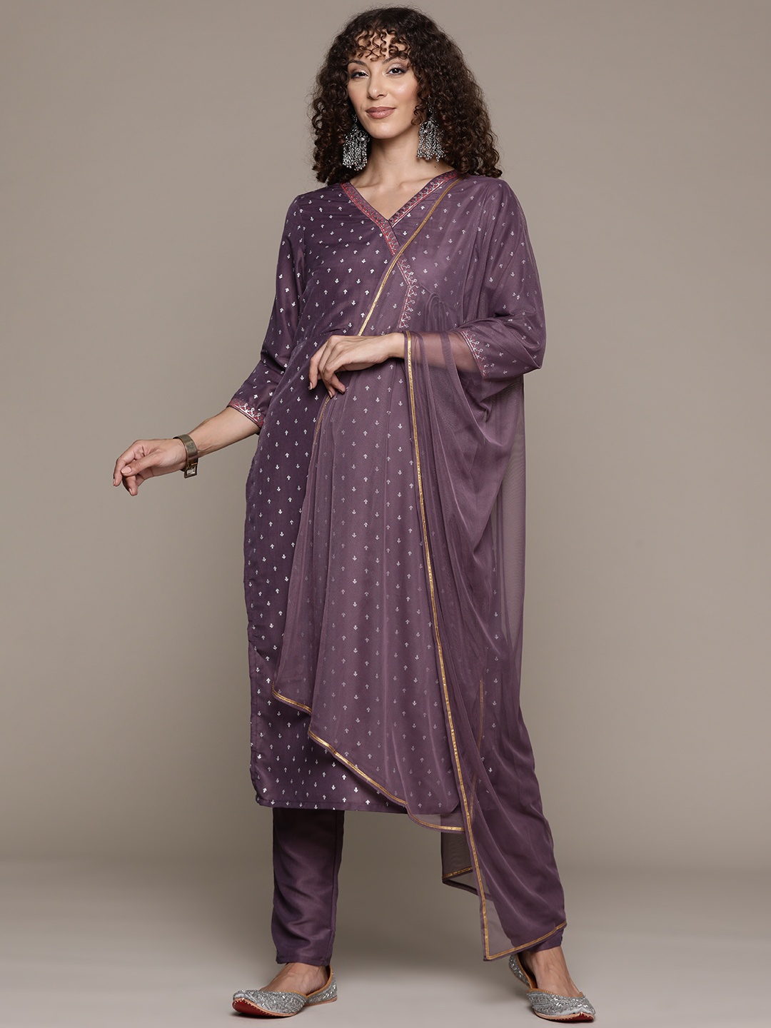 

ZIYAA Women Ethnic Motifs Printed Angrakha Kurta with Trousers & With Dupatta, Purple