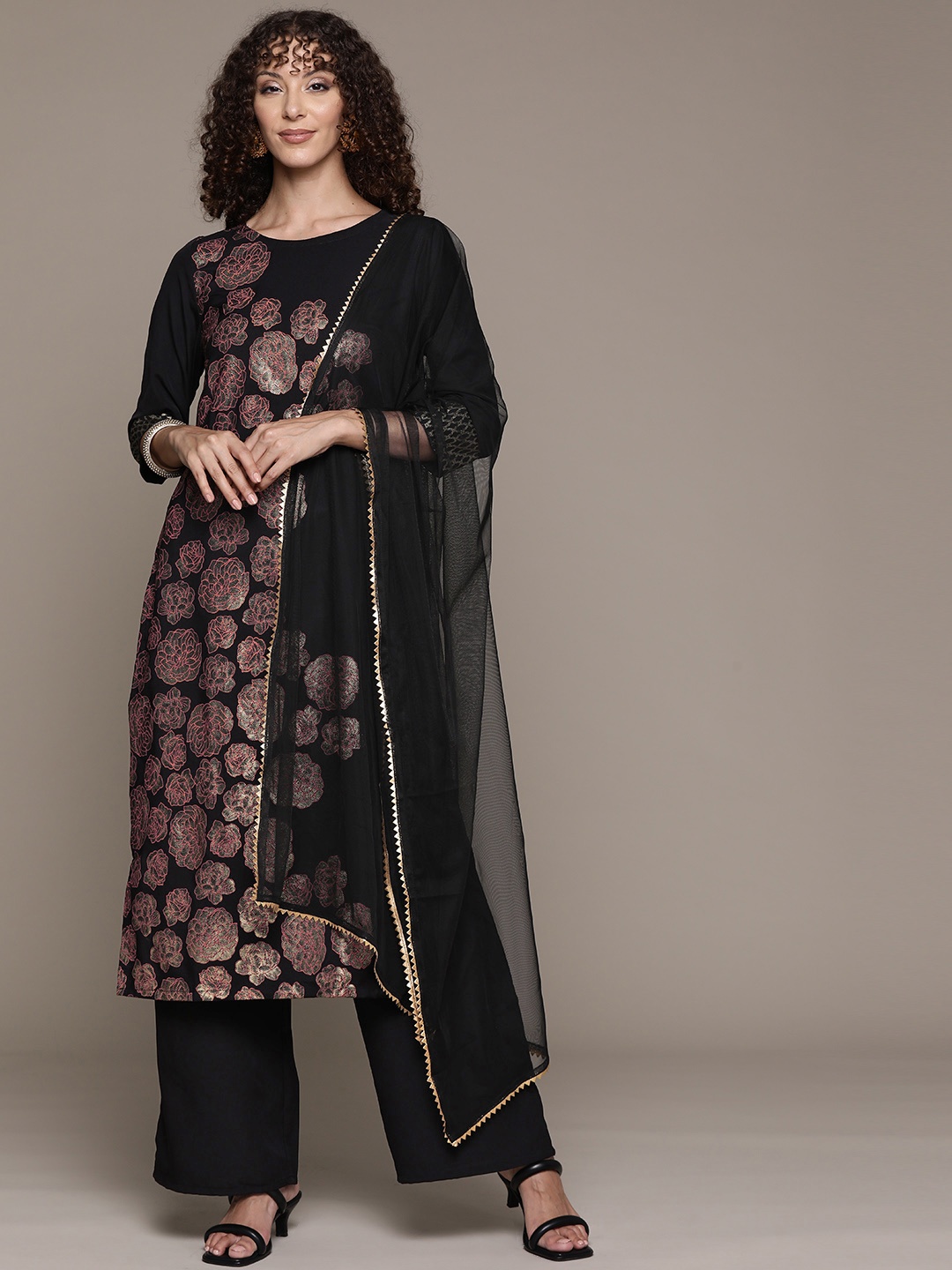 

ZIYAA Women Floral Printed Regular Kurta with Palazzos & With Dupatta, Black