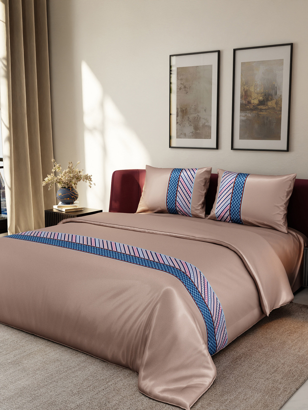 

Stoa Paris Beige AC Room 150 GSM Double Bed Satin Comforter with 2 Pillow Covers