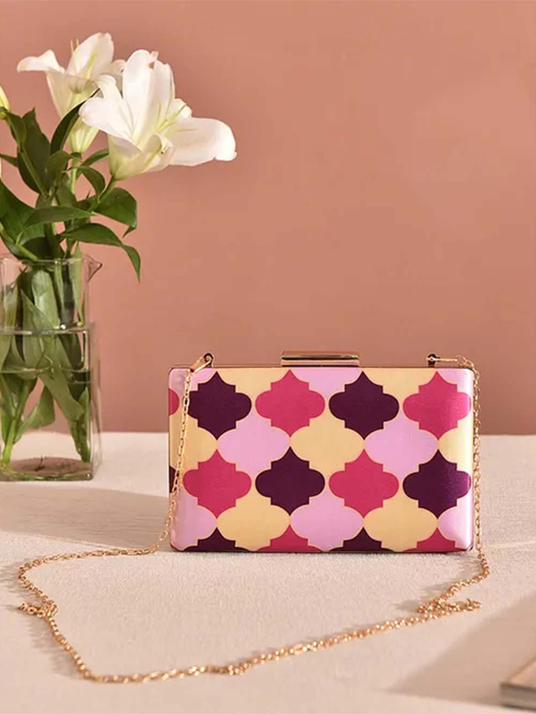 

Jalwa Art Multicoloured & Gold-Toned Printed Purse Clutch, Pink