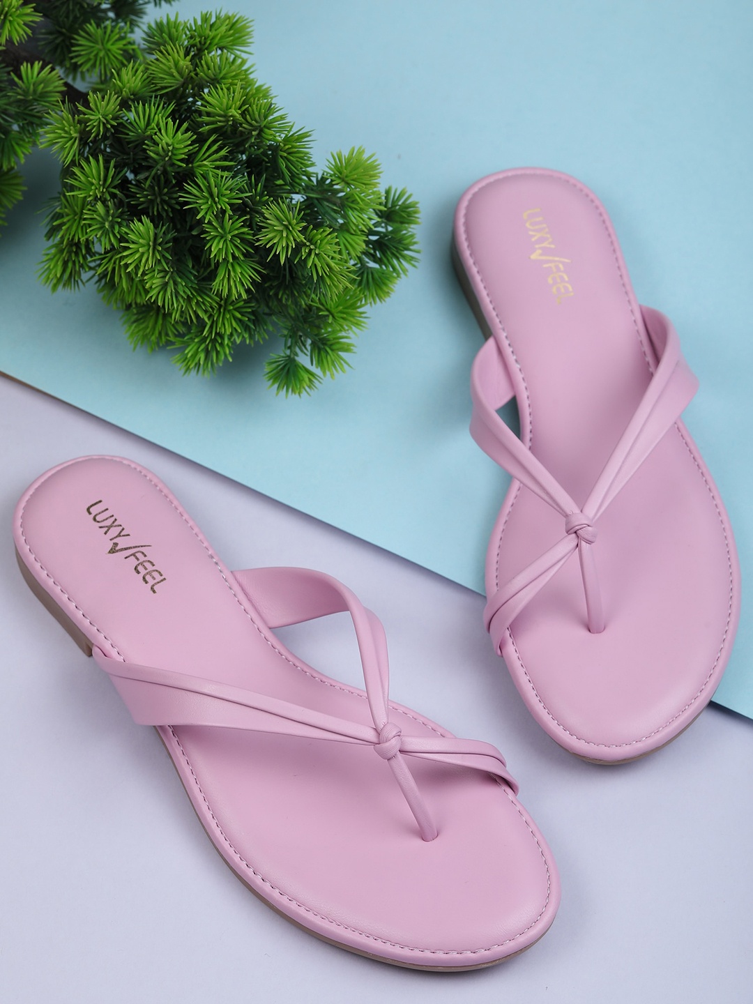 

Luxyfeel Knotted Strap One Toe Flats, Lavender