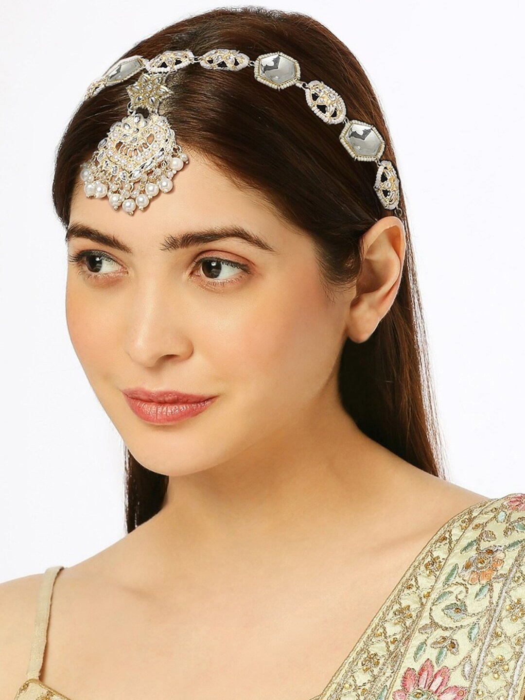 

OOMPH Kundan Studded & Beaded Sheeshphool Matha Patti, Gold
