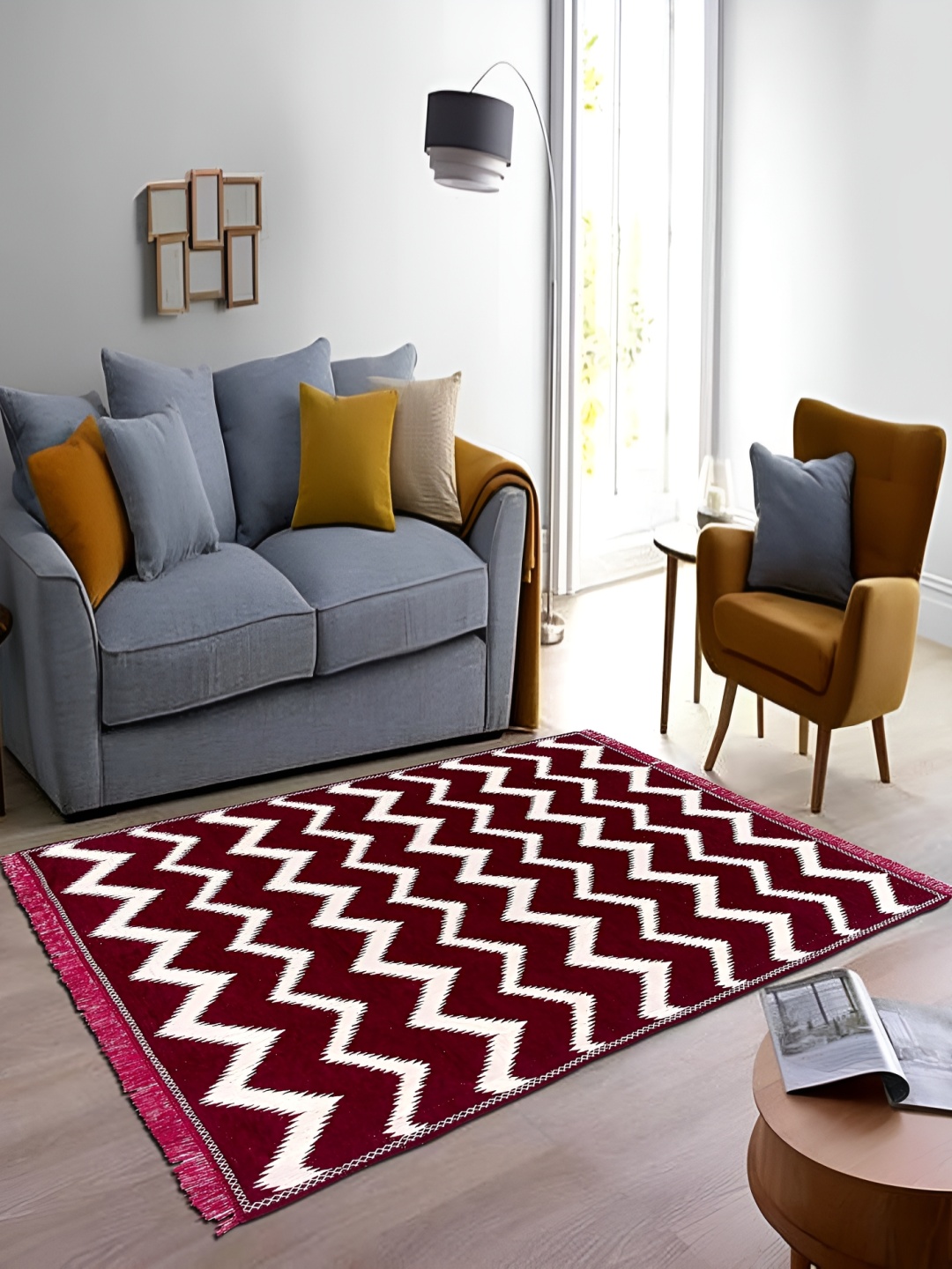 

Sparrow world Maroon & White Geometric Printed Carpet