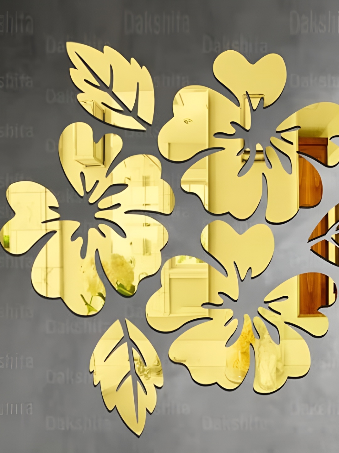 

Wall1ders Gold Toned Flower & Leaf Acrylic Mirror Wall Stickers