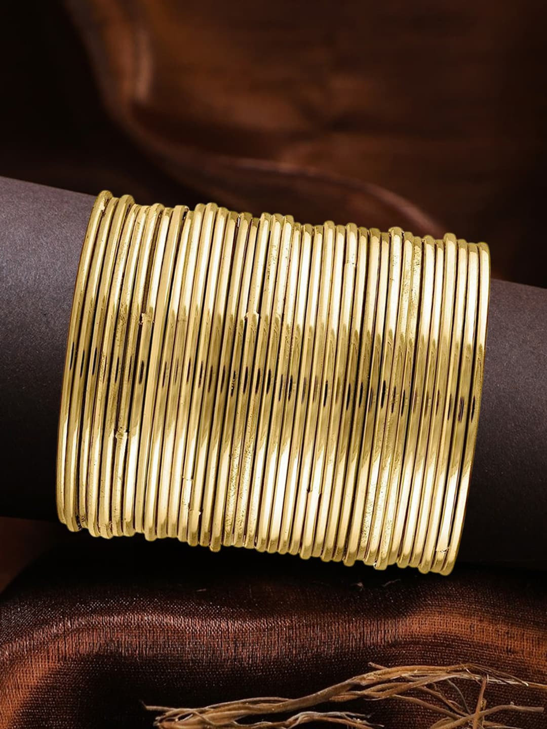 

OOMPH Set of 36 Stylish Bangles, Gold