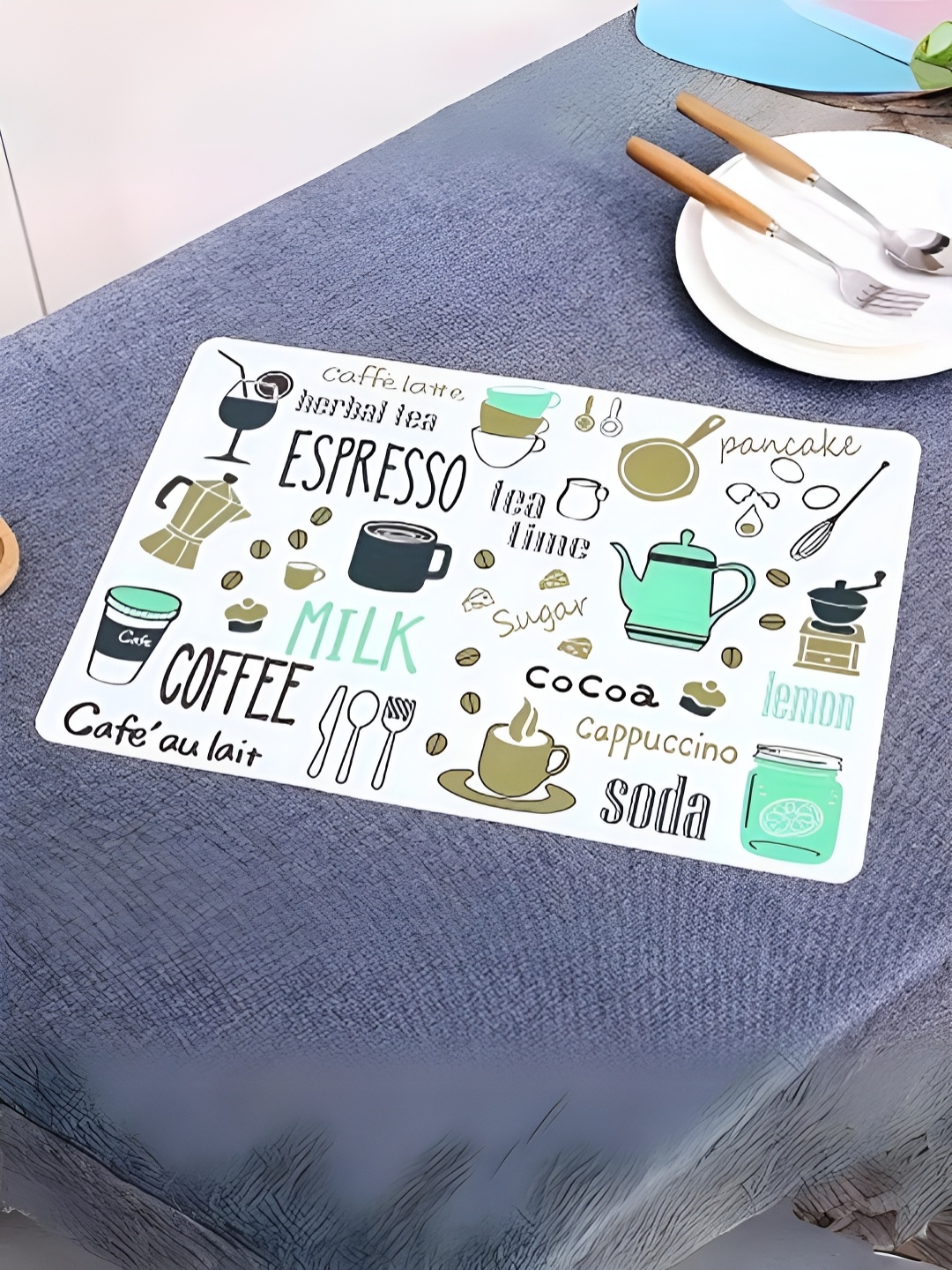 

YELONA White & Green 4 Pieces Printed Anti-Slip Table Placemats