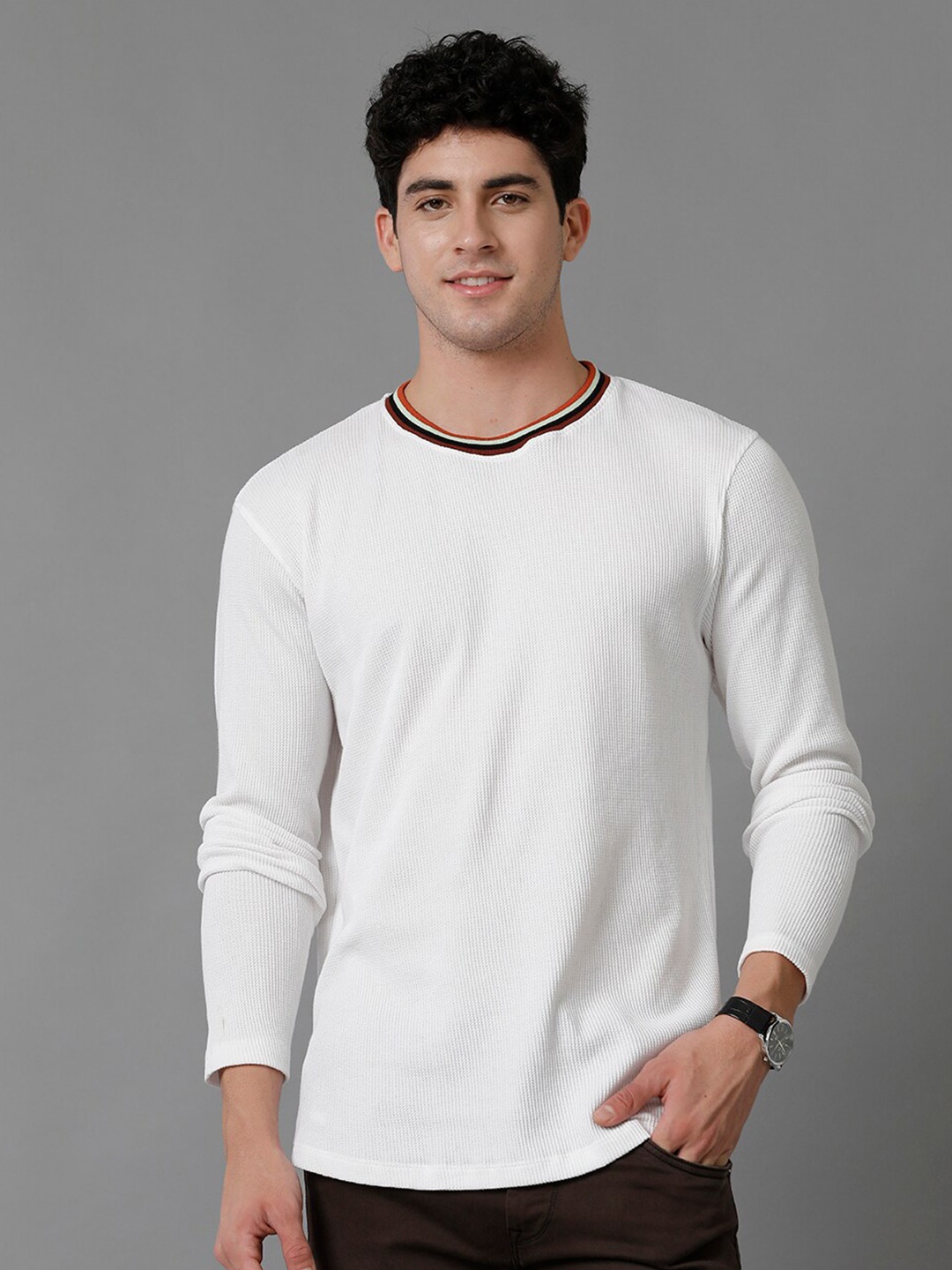 

Voi Jeans Men White T-shirt