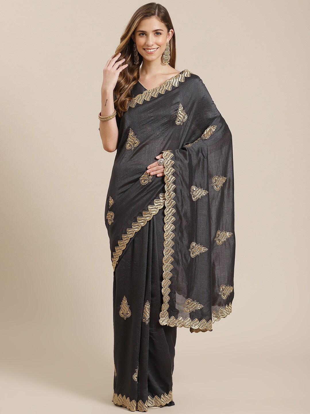 

MAHALASA Ethnic Motifs Embroidered Saree, Black