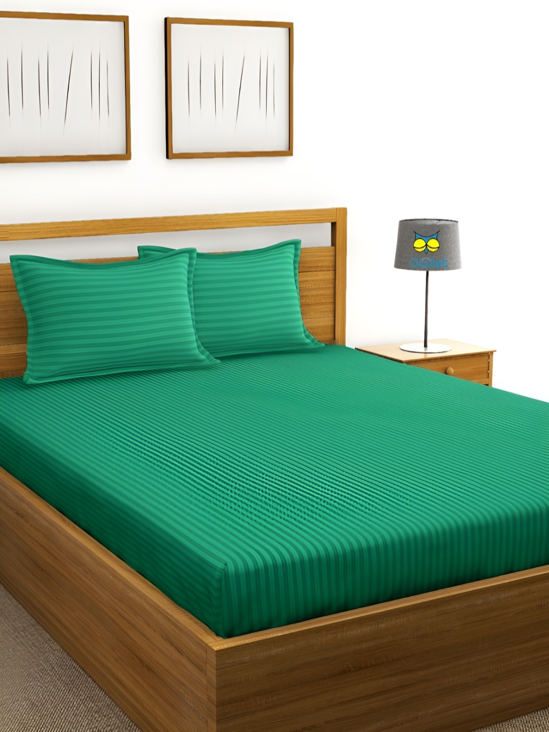 

House of Owlet Green Striped Cotton 210 TC Super King Bedsheet with 2 Pillow Covers