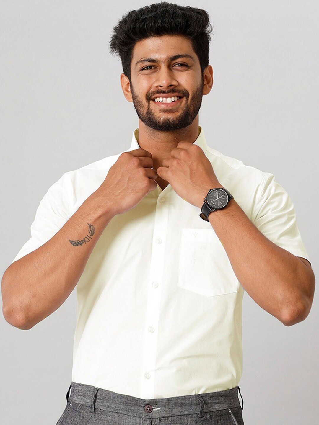 

Ramraj Standard Tailored Fit Short Sleeves Formal Shirt, Cream