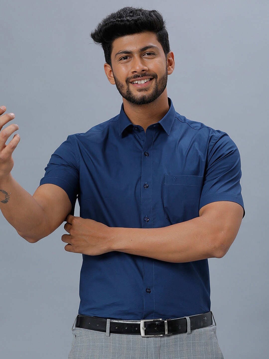 

Ramraj Standard Short Sleeves Cotton Formal Shirt, Navy blue