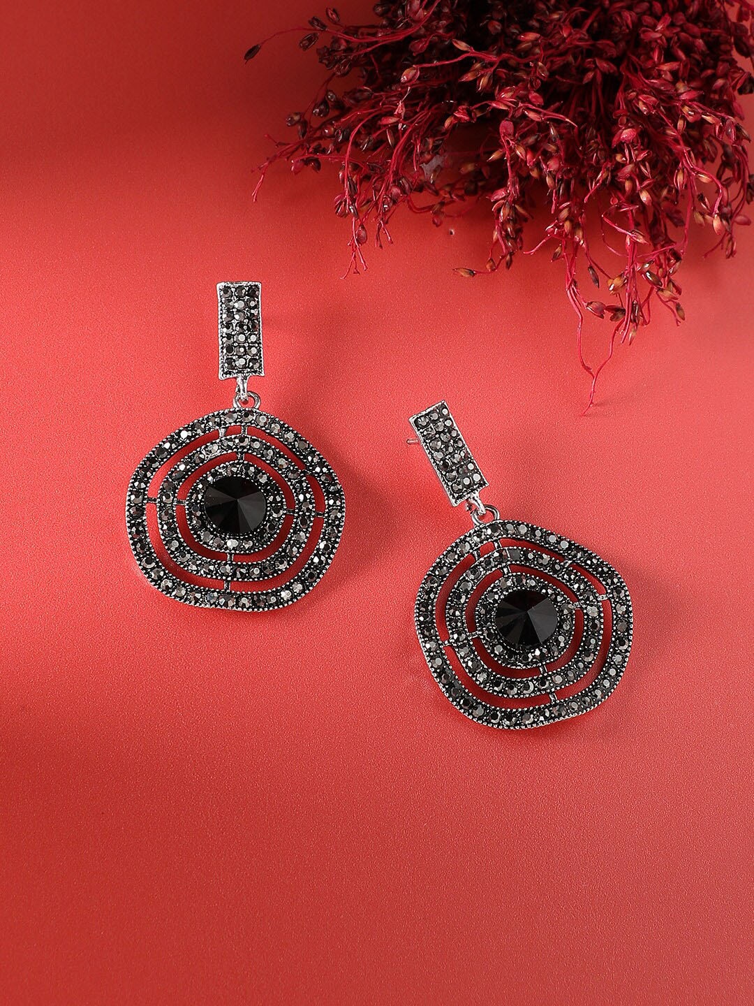 

SOHI Silver Plated Drop Earrings