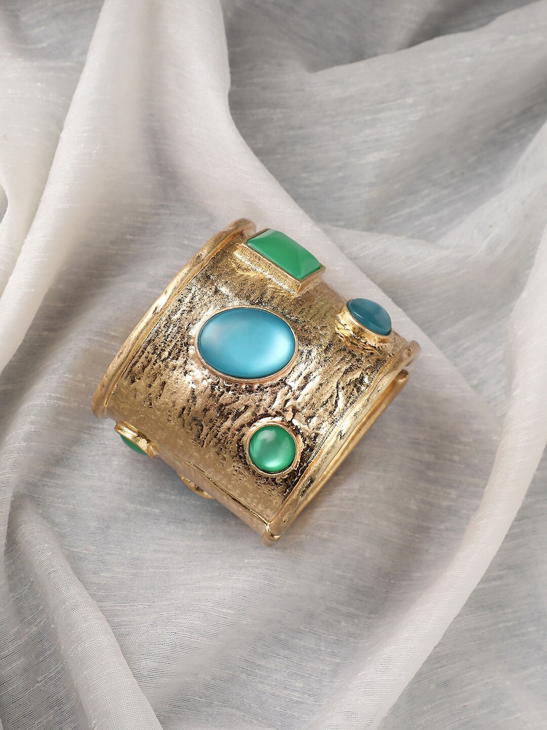 

SOHI Gold-Plated Artificial Stones Studded Kada Bracelet