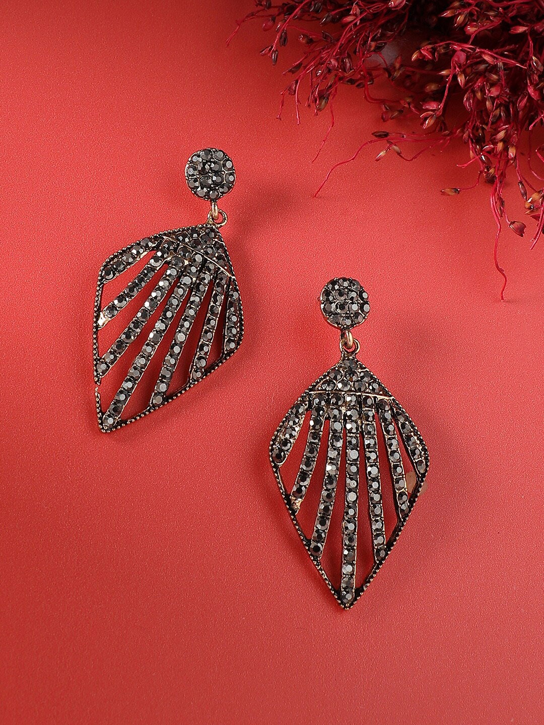 

SOHI Silver-Plated Drop Earrings