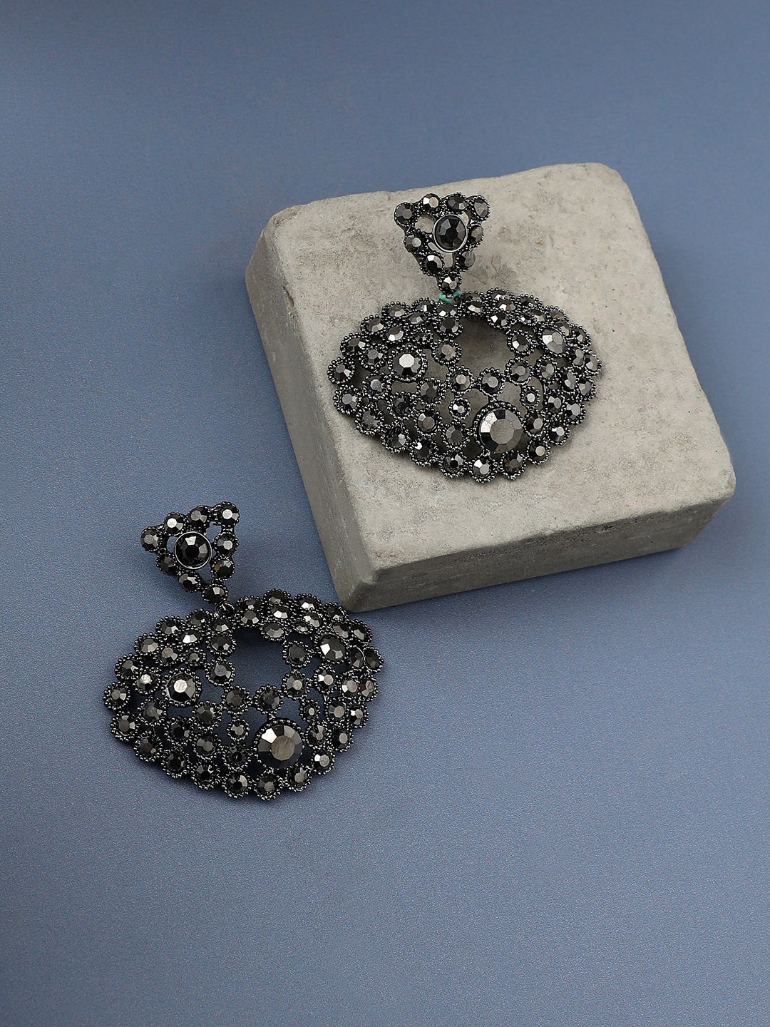 

SOHI Silver-Plated Artificial Stones-Studded Drop Earrings