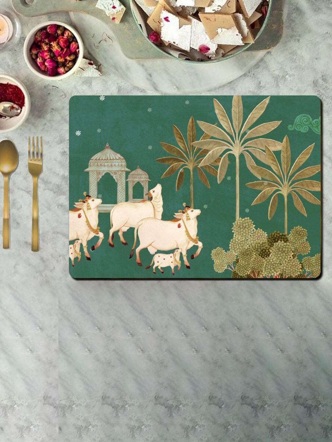 

SPACE OF JOY 4 Pieces Green & Beige Printed Anti-Slip Table Placemats