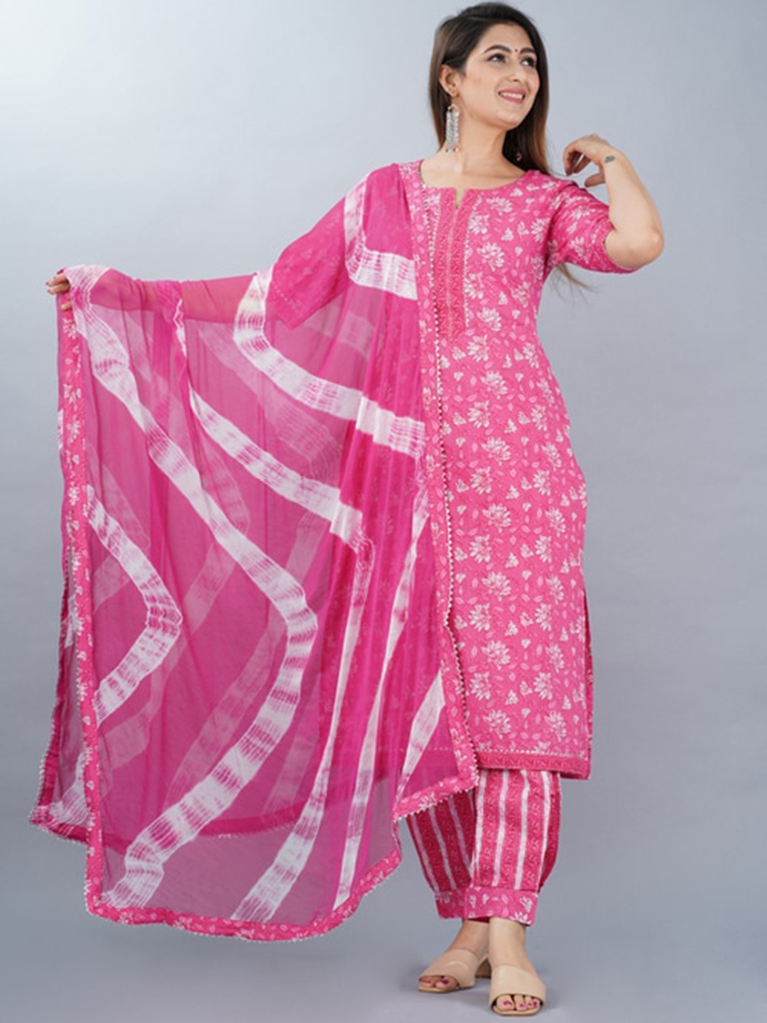 

STYLUM FAB Floral Printed Gotta Patti Pure Cotton Kurta & Salwar With Dupatta, Pink