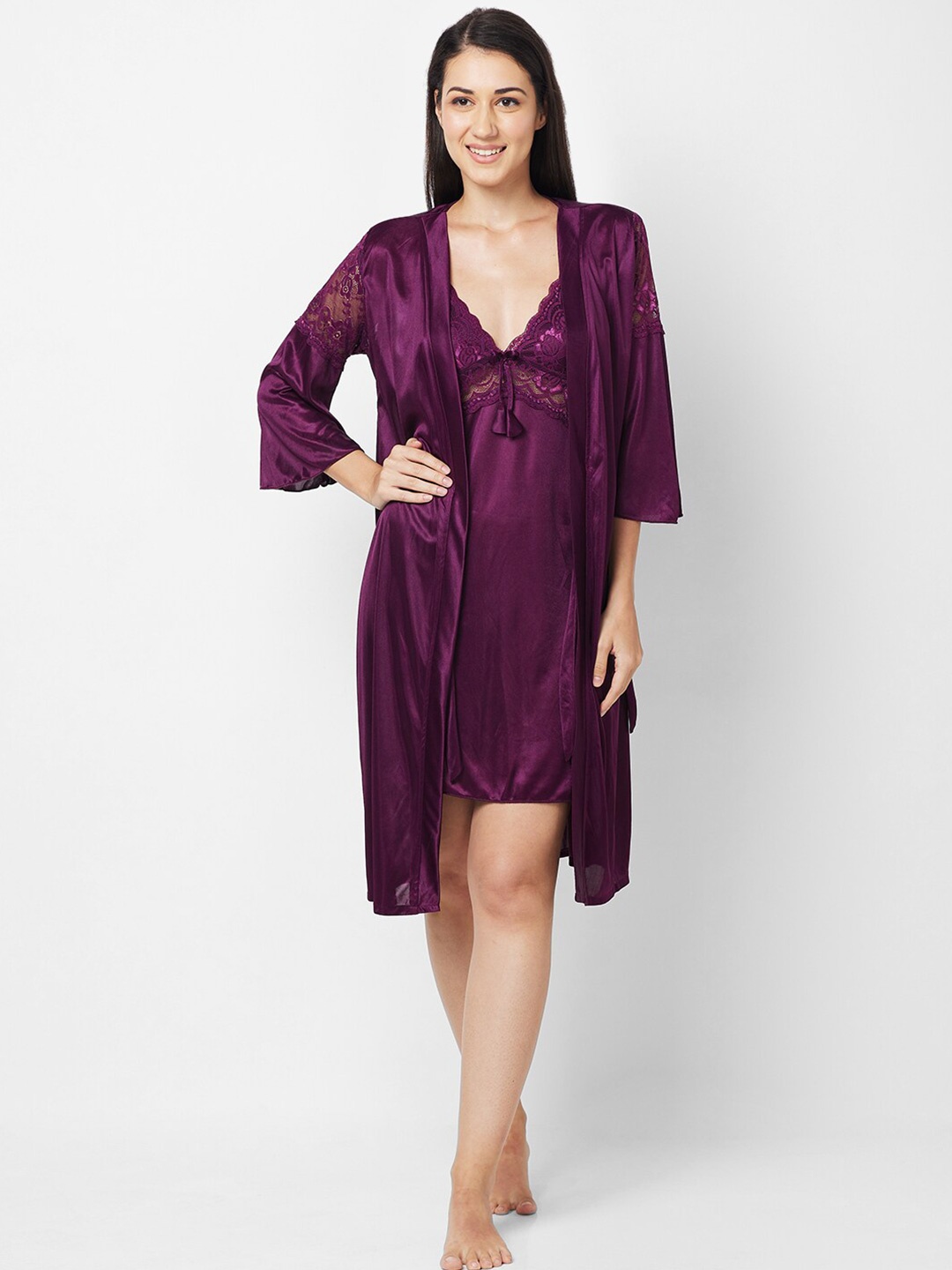 

NOIRA Self Design Sleeveless Nightdress & Robe, Purple