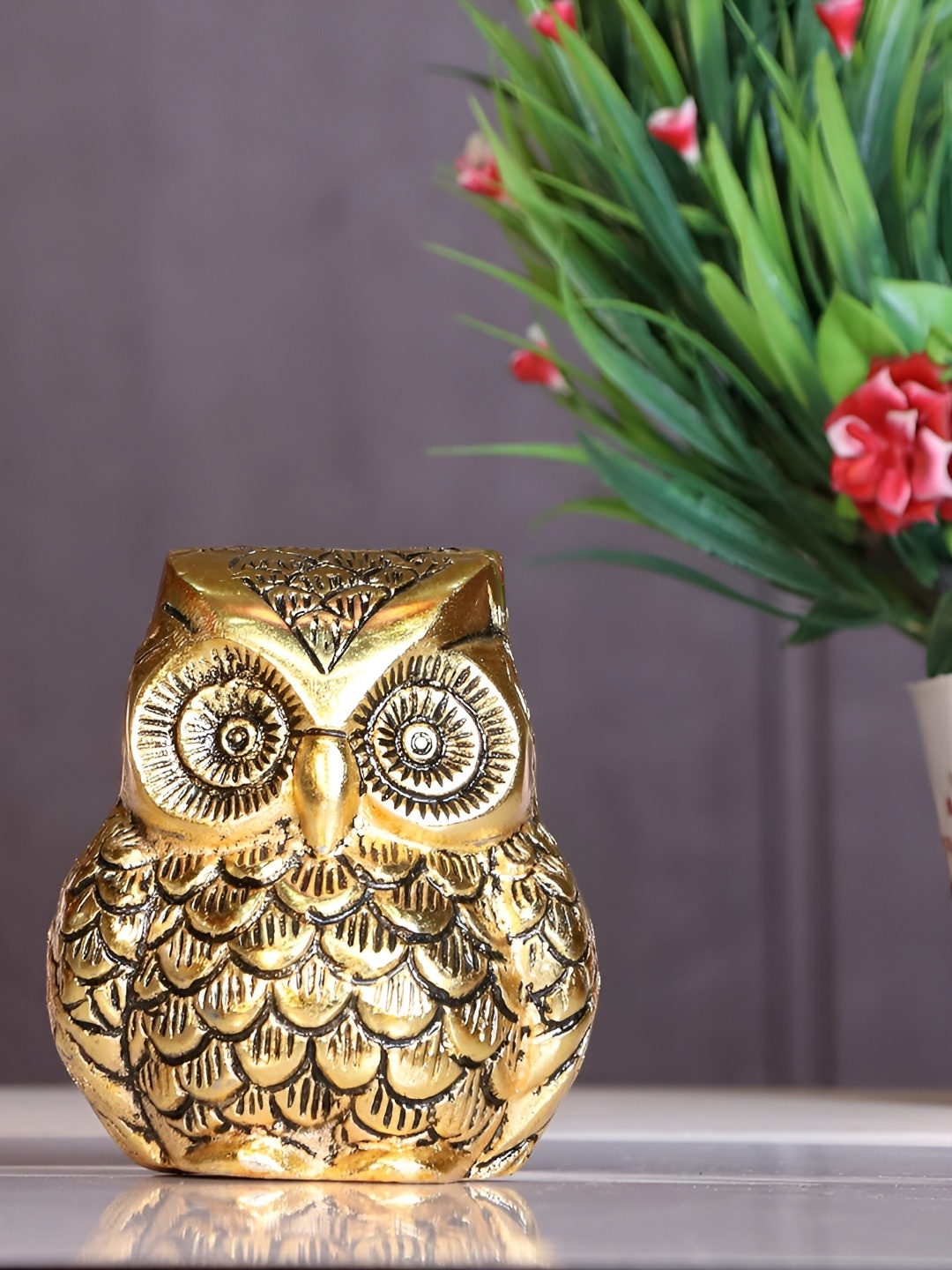 

Kridaykraft Gold-Toned Owl Figurine Metal Showpiece