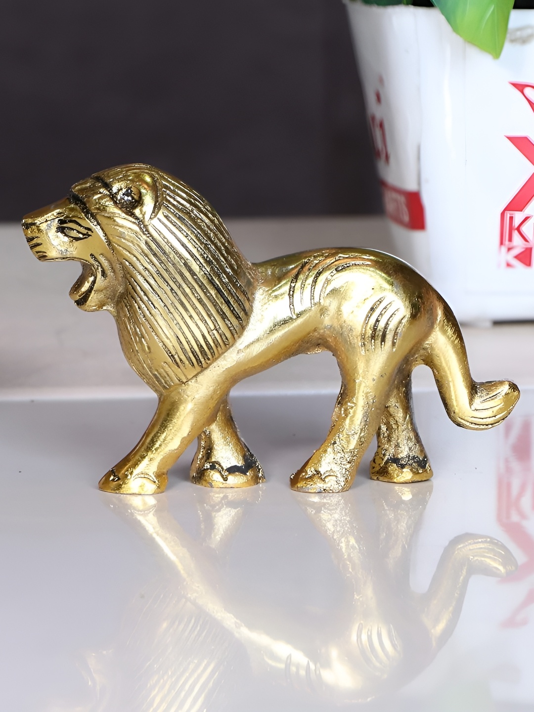 

Kridaykraft 2 Pcs Gold-Toned Lion Pair Figurine Metal Showpiece
