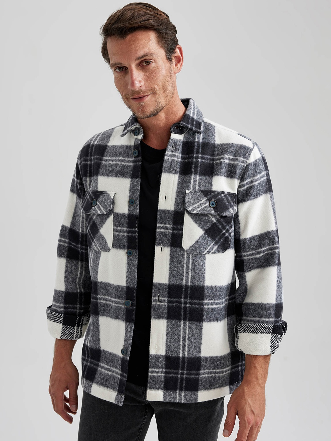 

DeFacto Tartan Checked Spread Collar Casual Shacket, Navy blue