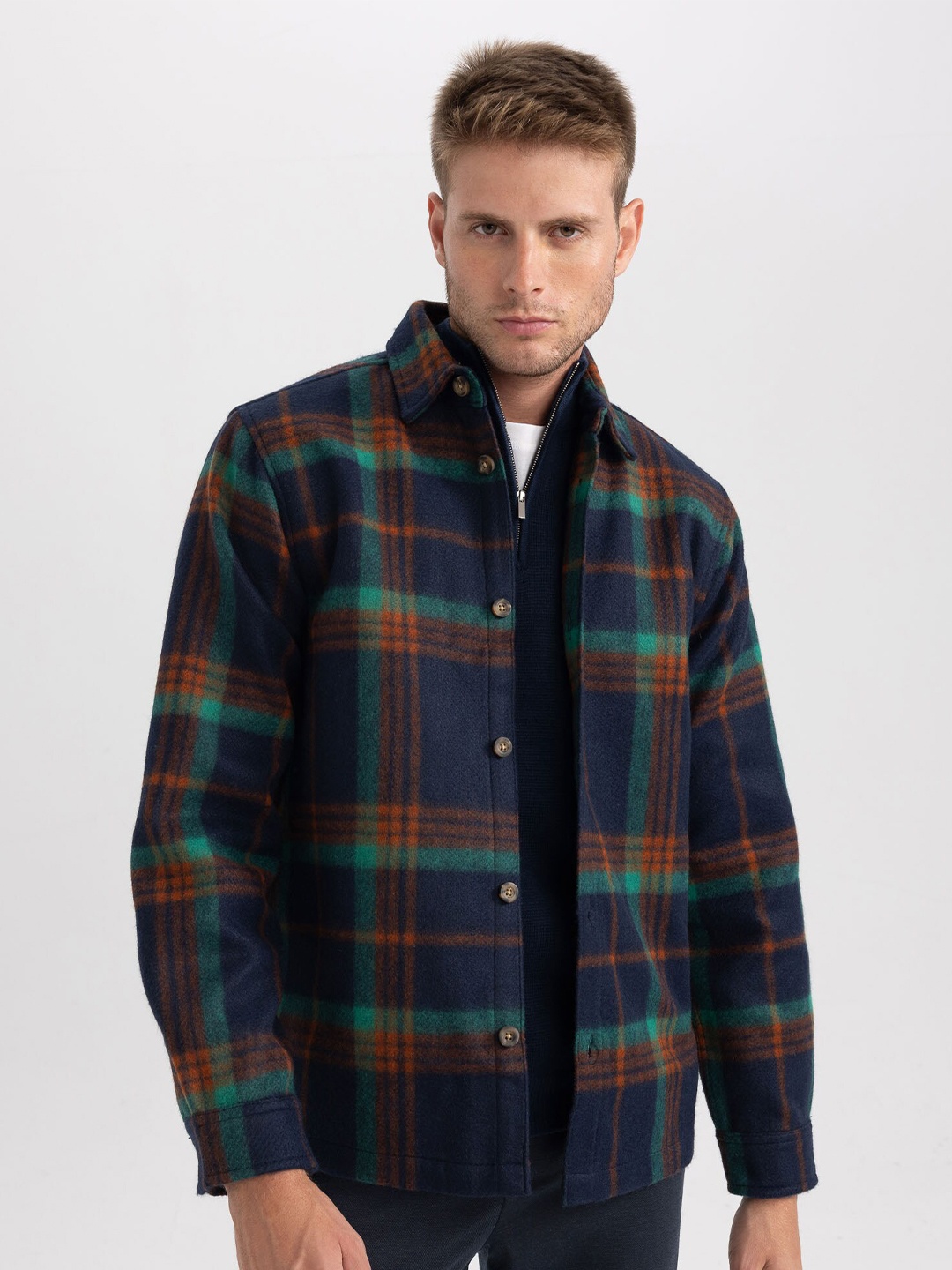 

DeFacto Tartan Checked Spread Collar Casual Shirt, Navy blue