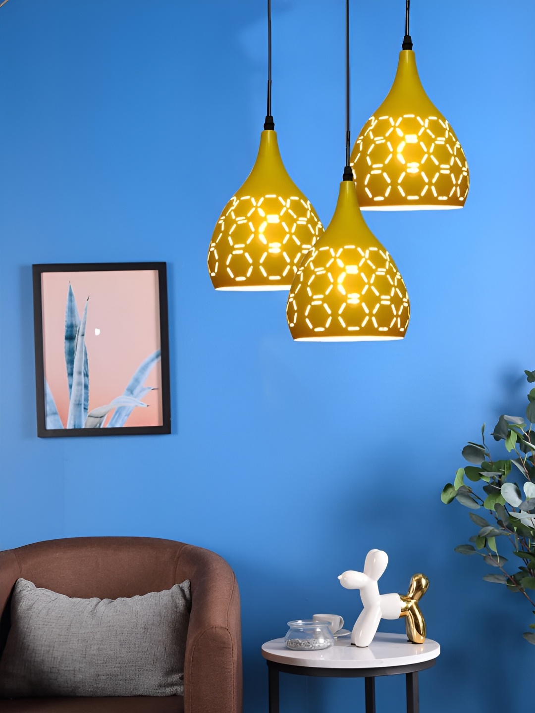 

GreyWings Yellow 3 Pcs Textured Aluminium Bell Ceiling Lamp