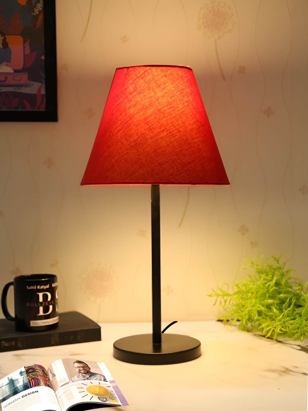 

BTR CRAFTS Red & Black Frustum Shaped Metal Table Lamp with Adjustable Cord