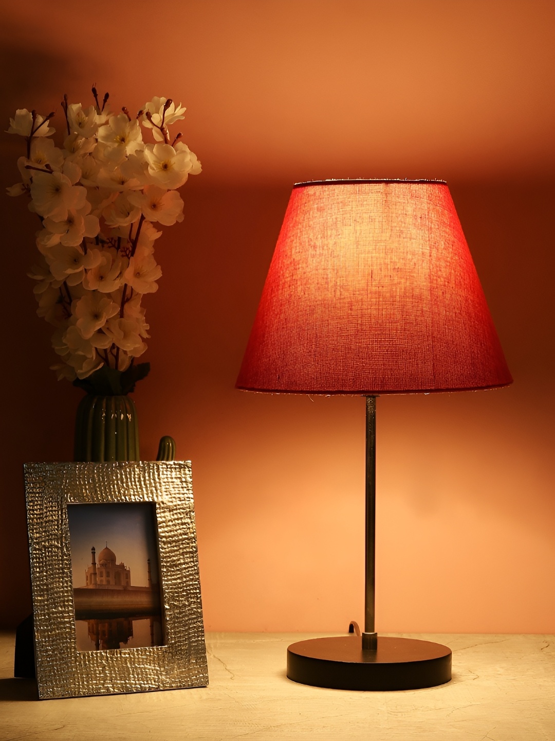 

BTR CRAFTS Red & Black Frustum Shaped Metal Table Lamp with Adjustable Cord