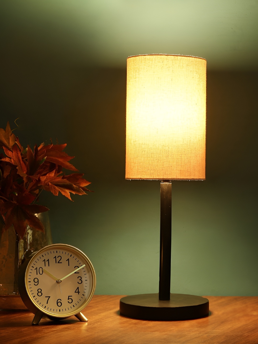 

BTR CRAFTS Beige & Black Cylindrical Shaped Metal Table Lamp with Adjustable Cord