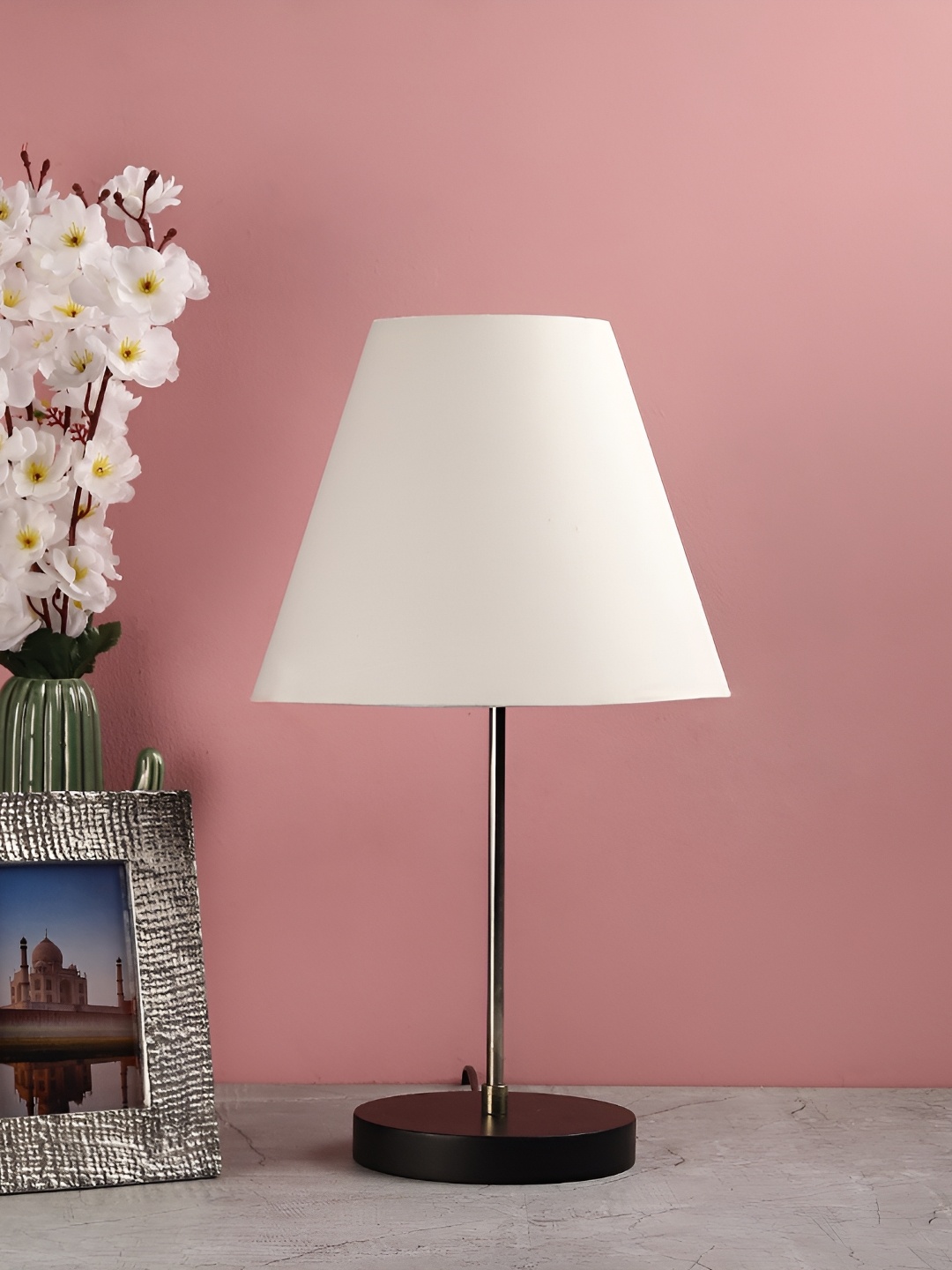 

BTR CRAFTS White & Black Frustum Shaped Metal Table Lamp with Adjustable Cord