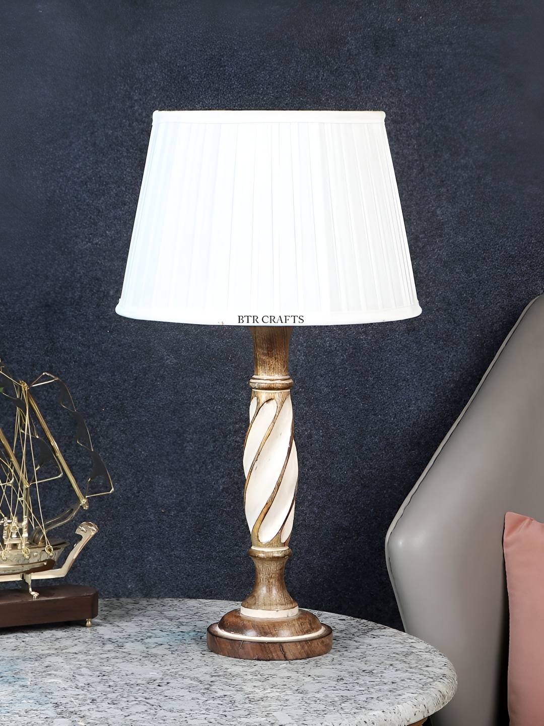 

BTR CRAFTS White Wood Bell Shaped Table Lamp with Adjustable Cord